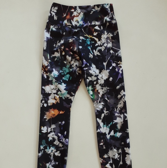 Nike Dri-FIT women's multicolored spandex leggings yoga pants size S - Picture 3 of 6